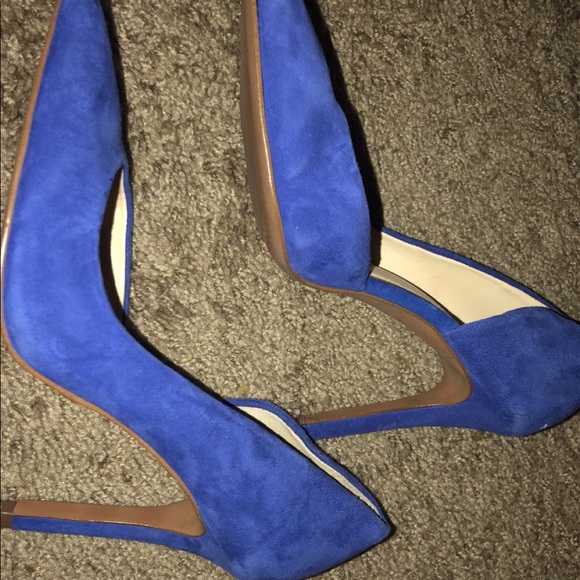 Heels - Picture 3 of 5